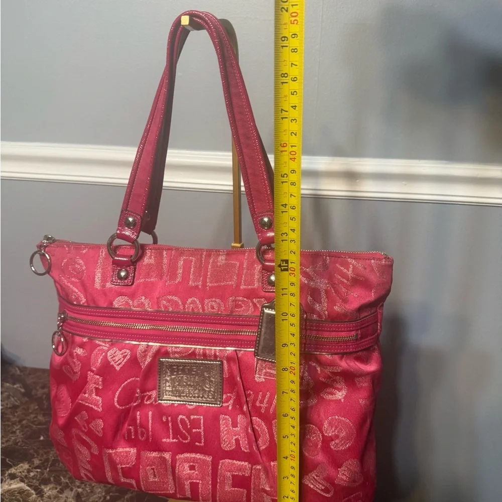 Coach Poppy Storypatch Glam Tote Hot Pink Jacquard Metallic Trim 2010 - Picture 6 of 16